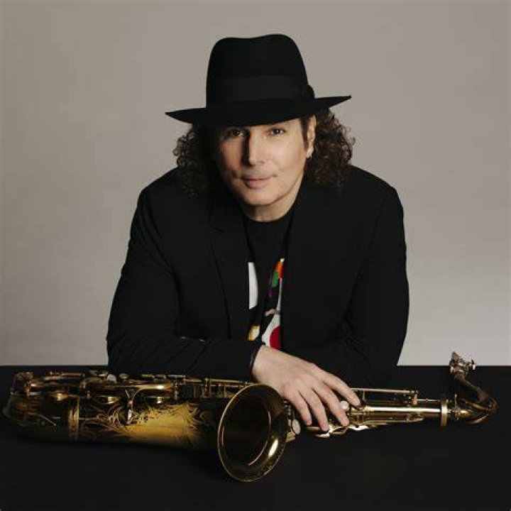 Boney James Headlines the Annual Lovers and Friends Valentine’s Day