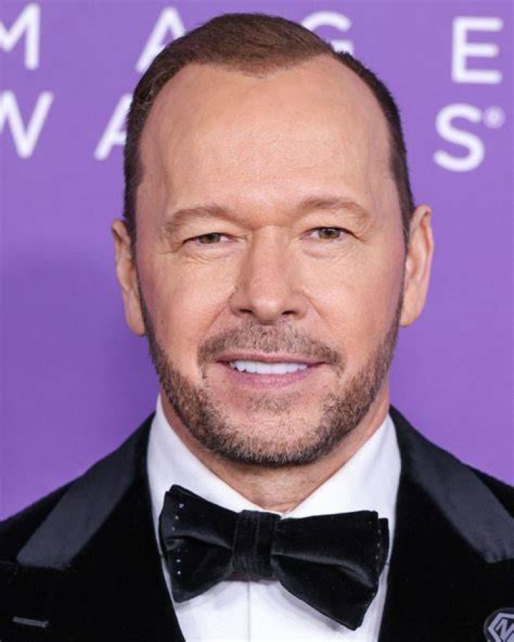 Donnie Wahlberg's Wife: Learn About His Marriage Journey