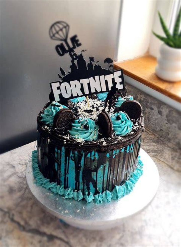 Fortnite Cake