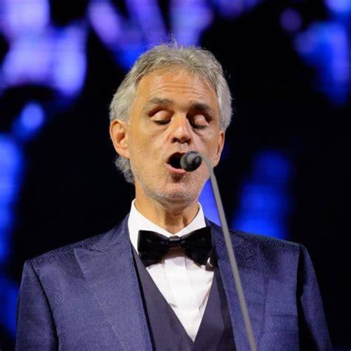 How beautiful is Andrea Bocelli's wife! She's 25 years younger than him